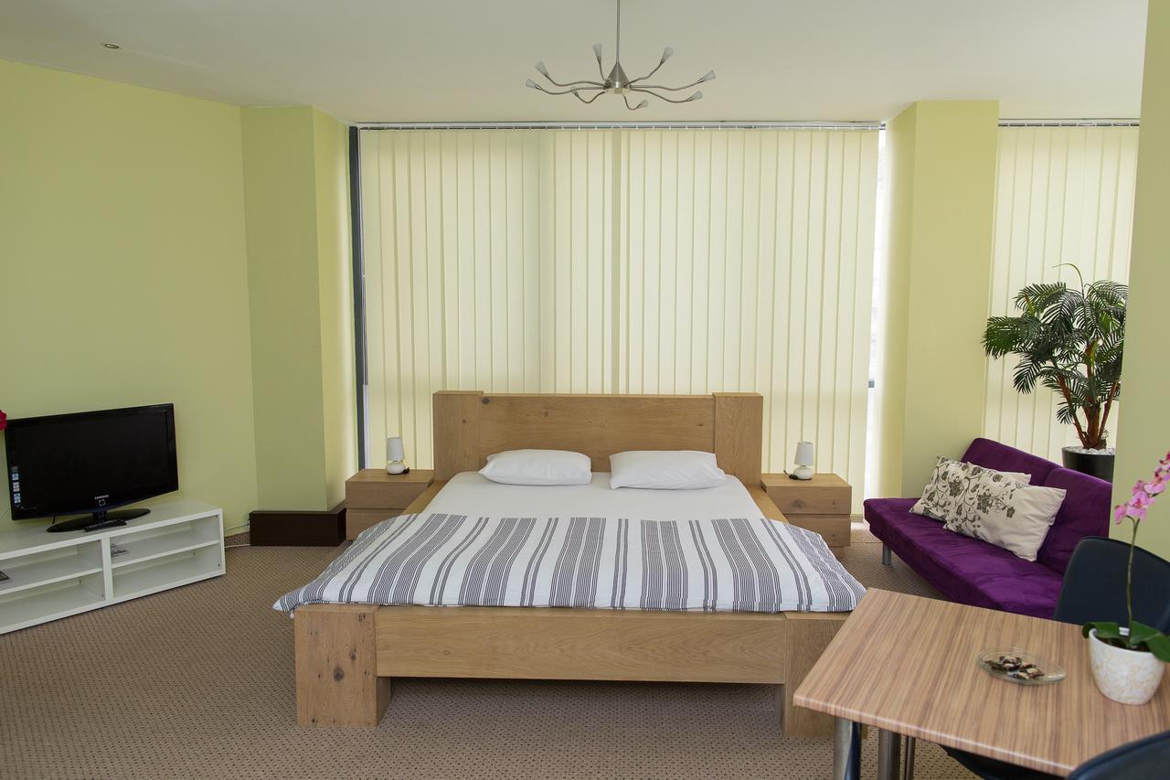 Panorama Rooms Alba Iulia Exteriör bild